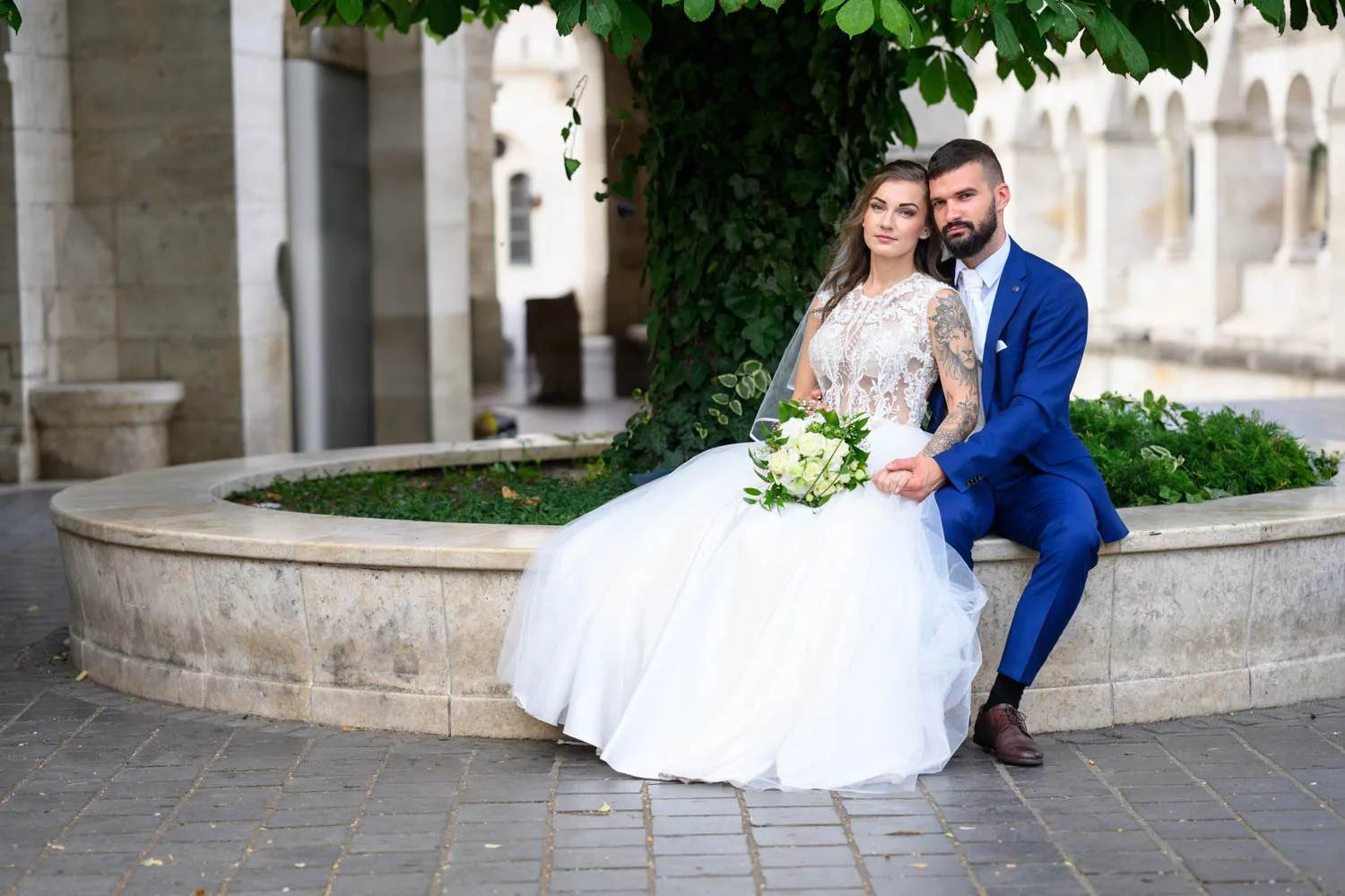 Csendes pillanatok a menyasszonyi ruhában