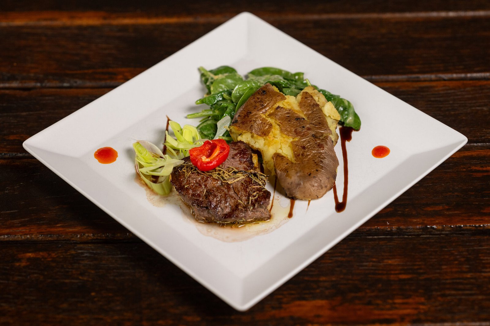 Étterem fotózás Debrecen – steak tányéron